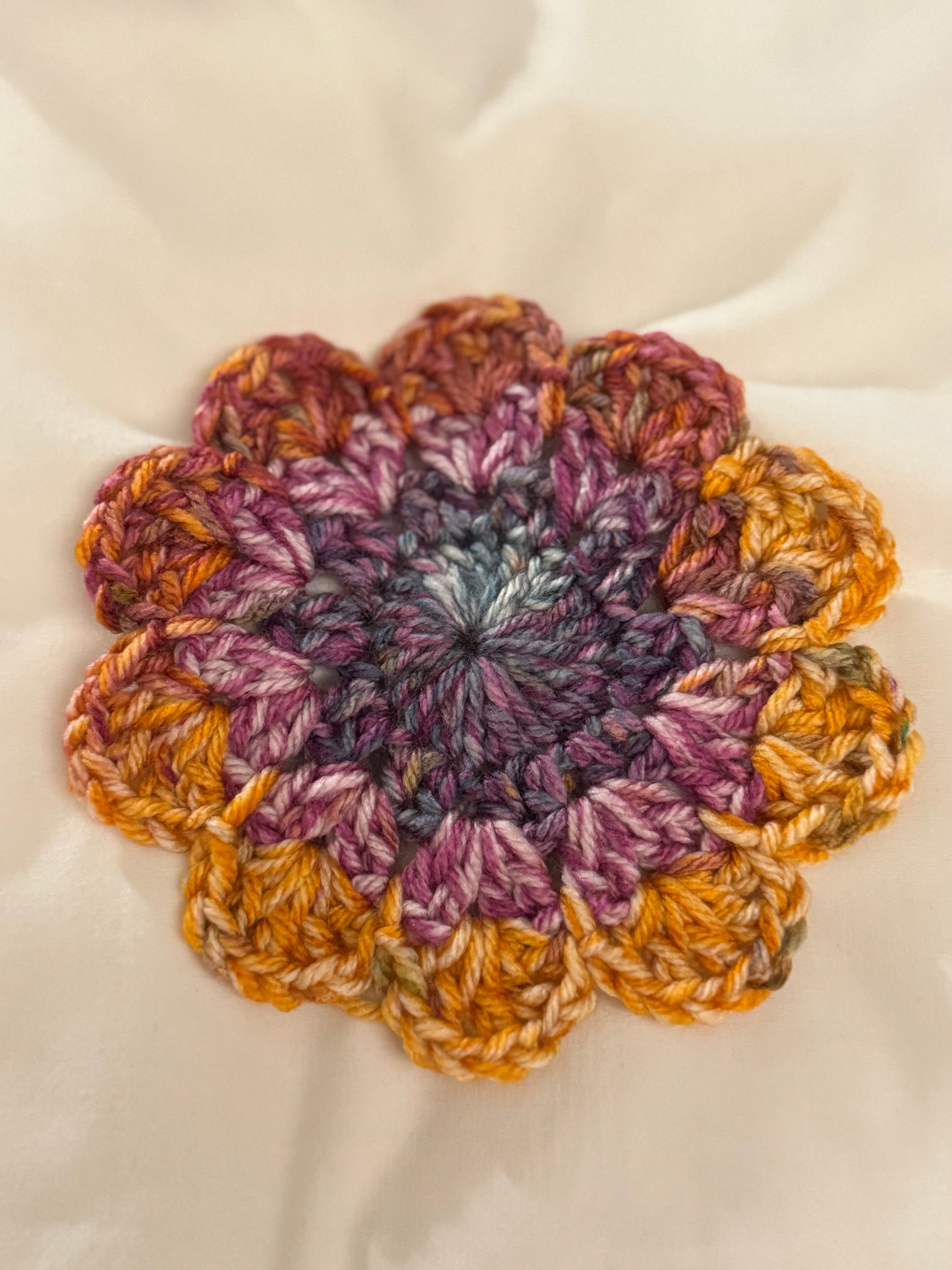 Charming Acrylic Doily Coaster Set - 4 Pack