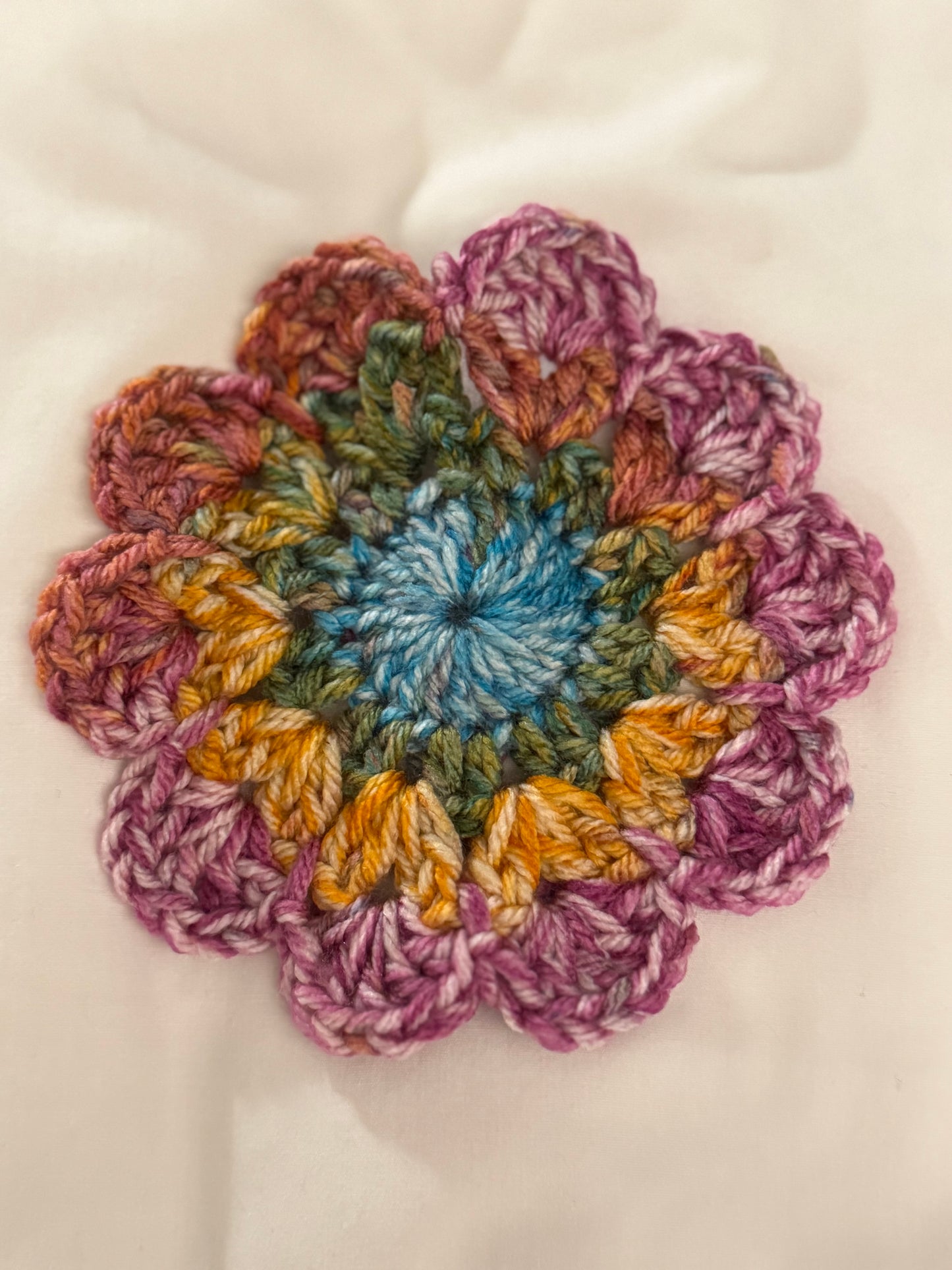 Charming Acrylic Doily Coaster Set - 4 Pack